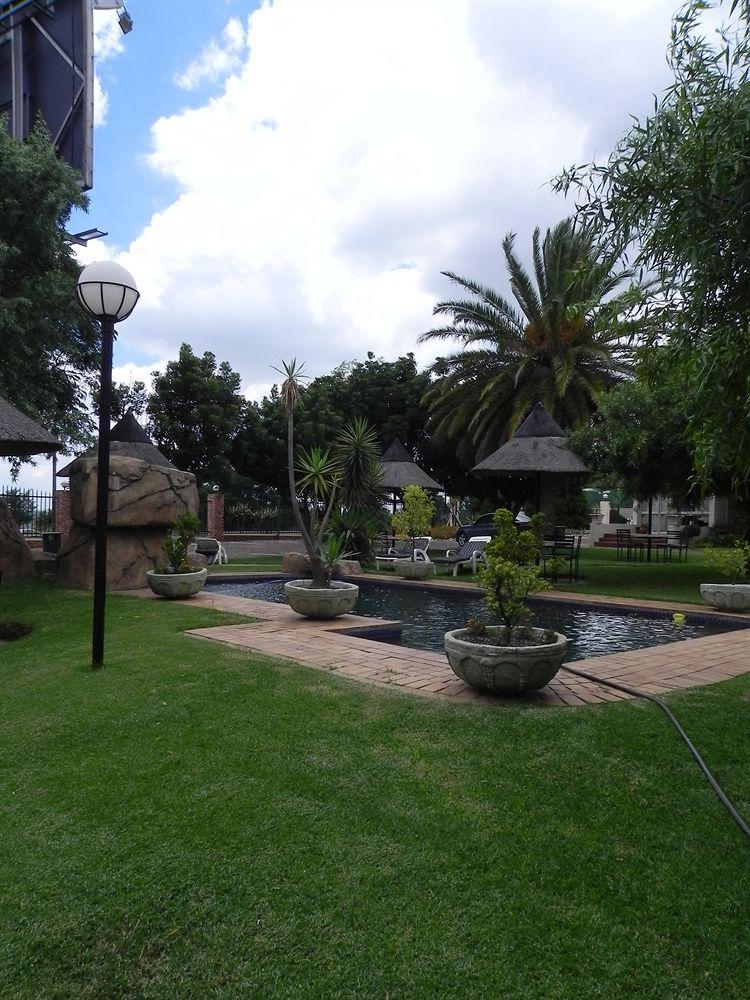 Cedarwoods Of Sandton Exteriör bild