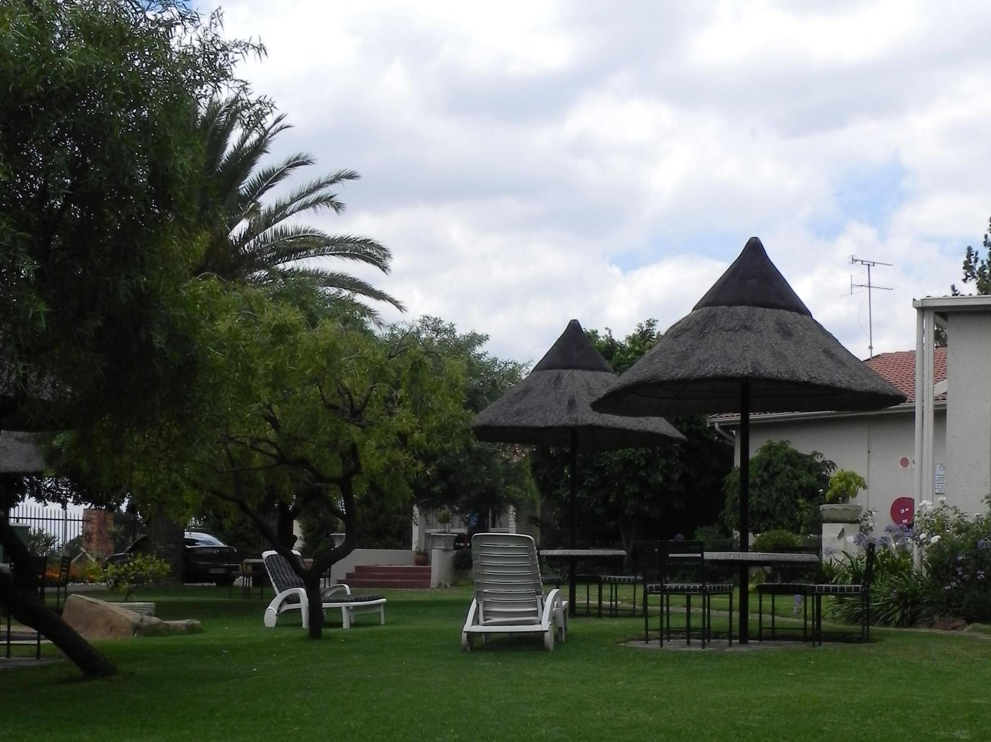 Cedarwoods Of Sandton Exteriör bild